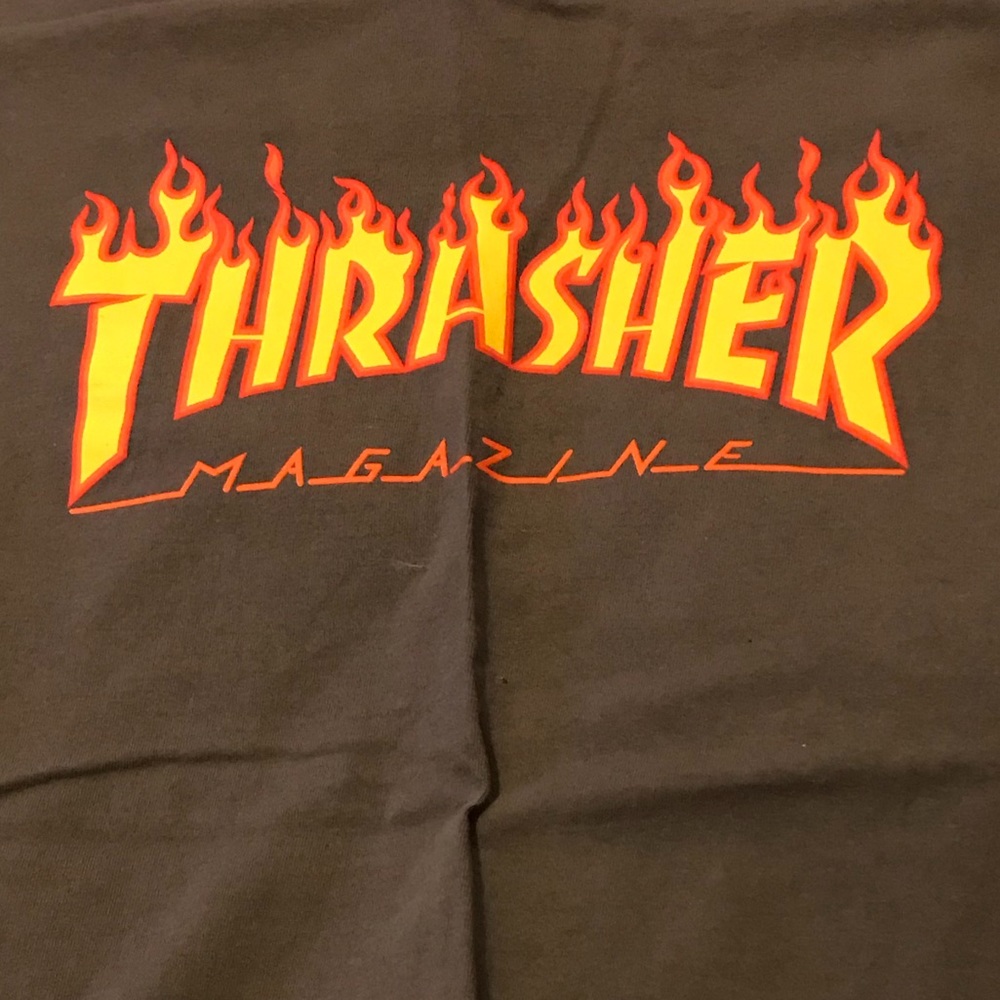 THRASHER T-shirt
